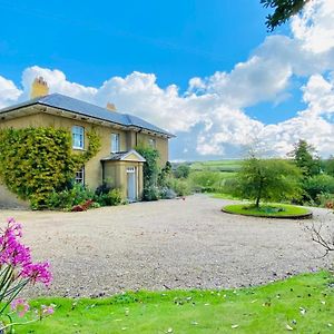 Beachborough Country House